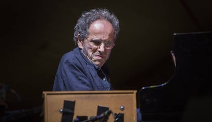 Pascal Comelade durante su concierto en la Mercè, este domingo.