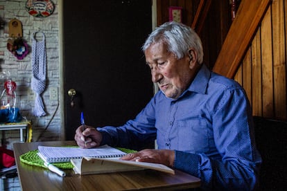 Luis Canales estudiante universitario a partir de 50 años