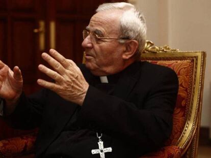 El nuncio Renzo Fratini.