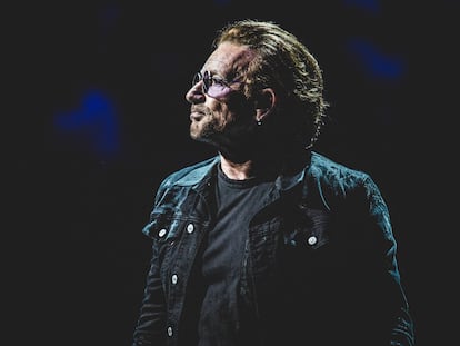 Bono durante un concierto de U2 en Milán, en octubre de 2018.