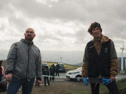 Javier Cámara y Mónica López en el primer capítulo de 'Rapa'.