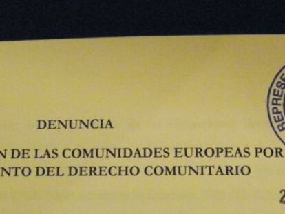 Un detalle de la denuncia presentada hoy ante la Comisión Europea.