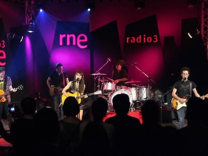 El grupo Amaral durante una actuaci&oacute;n en el programa de La 2 &#039;Conciertos de Radio 3&#039;.