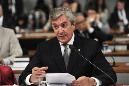El senador Fernando Collor en audiencia de 2012, en Senado.