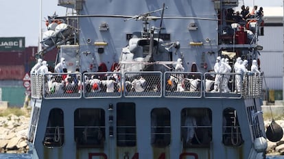 Llegada al puerto de Valencia de los refugiados del 'Aquarius'.