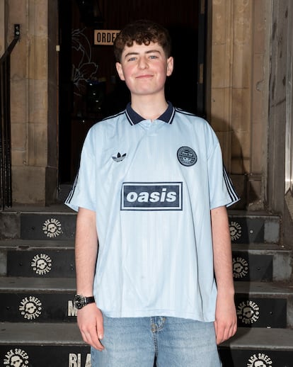 Emmet Morris: “Me encanta Oasis, tengo muchas ganas de verles en directo”. 