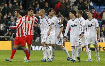 Los jugadores, al final del encuentro.