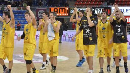 Los jugadores del Iberostar Tenerife celebran una victoria
