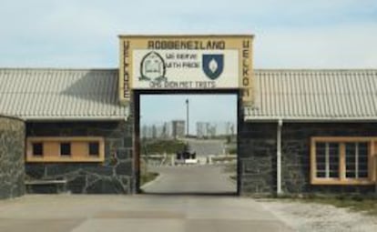 Entrada a la prisi&oacute;n de Robben Island.