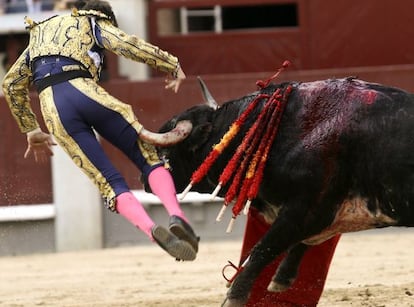 Padilla, con su segundo toro.