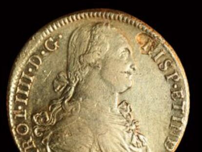 Moneda de oro, con la efigie del rey Carlos IV, procedente del tesoro que llevaba en sus bodegas la fragata Nuestra Señora de las Mercedes