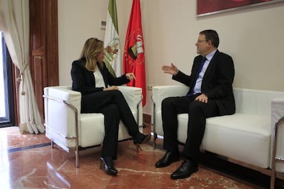 Susana D&iacute;az y Ximo Puig, este lunes en la sede del PSOE andaluz. 