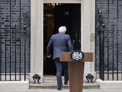 Boris Johnson regresa este jueves al número 10 de Downing Street después de anunciar su dimisión como lider del Partido Conservador.