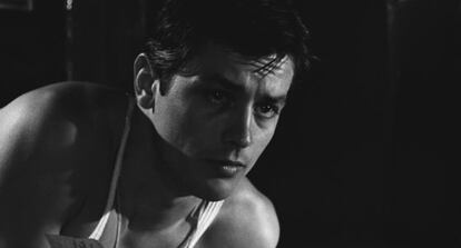 Alain Delon, en un fotograma de la restaurada 'Rocco y sus hermanos', de Luchino Visconti.