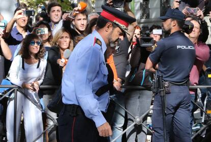 Josep Lluís Trapero, a su salida de la Audiencia.