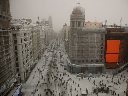 Nieve en el centro de Madrid, el pasado sábado.
