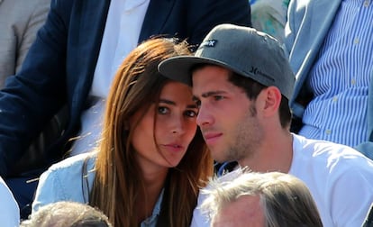 Sergi Roberto y Coral Simanóvich en un partido del Conde de Godó en Barcelona, el 27 de abril de 2018.