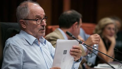 El síndic de greuges, Rafael Ribó, en el Parlament.