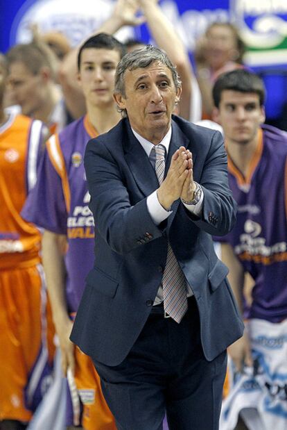 Pesic, durante el partido contra el Fenerbahçe.