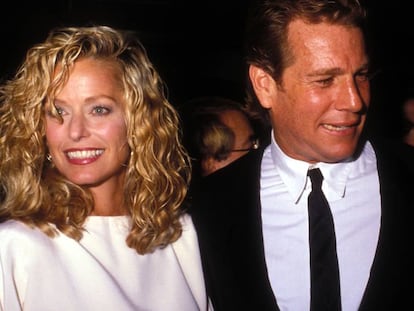 Farrah Fawcett y Ryan O'Neal, en 2002.