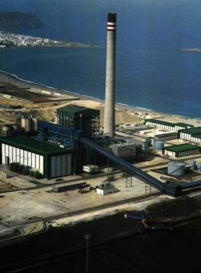 Central térmica de Carboneras (Almería).