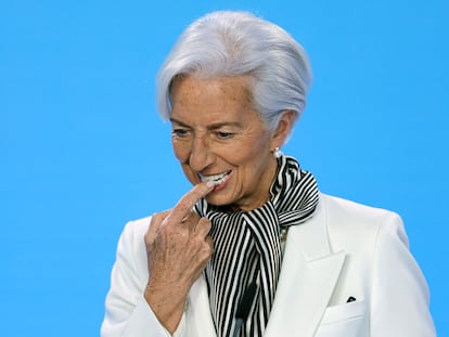 La presidenta del Banco Central Europeo (BCE), Christine Lagarde, durante la rueda de prensa tras la reunión del Consejo de Gobierno del BCE en Fráncfort.