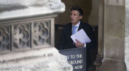 Sebastian Coe a su llegada al Parlamento brit&aacute;nico.