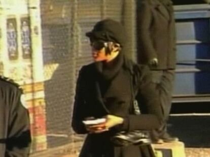 Naomi Cambell aplaca su ira fregando un garaje de Manhattan