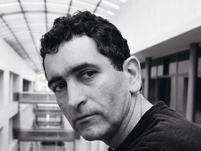 “Defiendo el teatro que nos lleva a descubrir la bestia que nos habita”