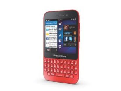 Blackberry lanza para los jóvenes el Q5