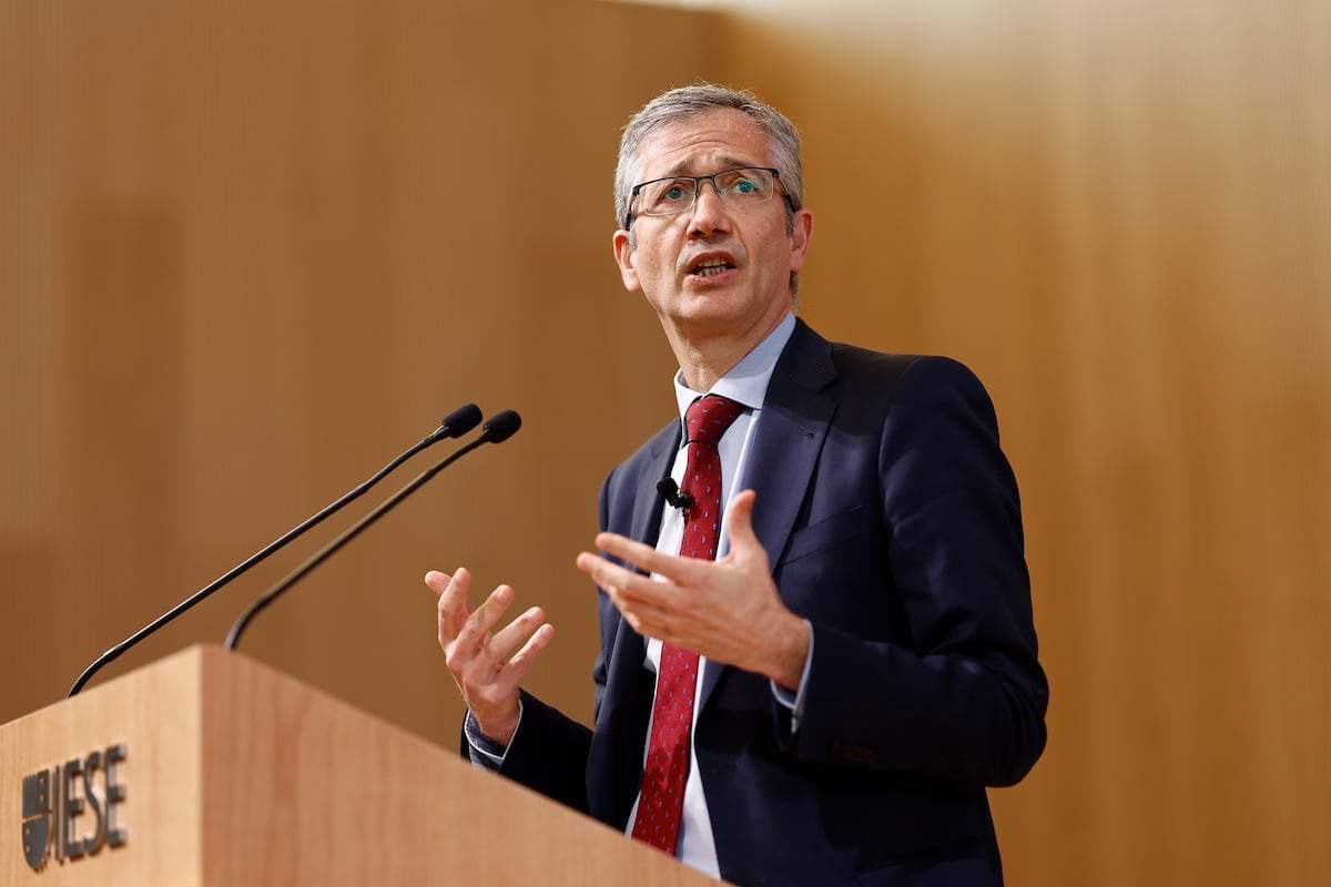 Hernández de Cos es el candidato más cualificado para suceder a Lagarde en el BCE, según una encuesta entre expertos