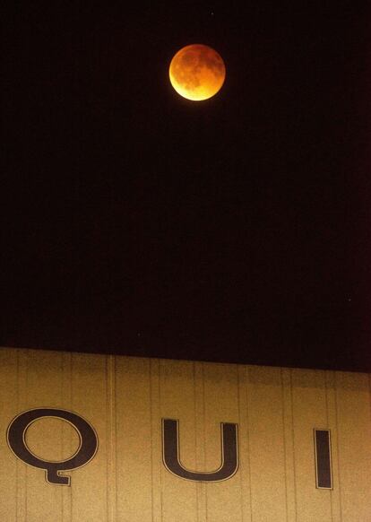 Fotografia da Lua em Los Angeles.