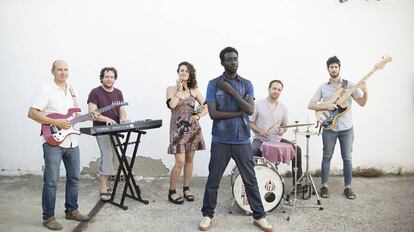 El grupo de música hispanosenegalés One Pac & Fellows, en Sevilla.