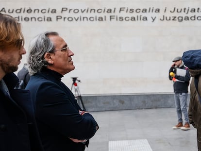 El exalcalde de Gandia Arturo Torró el pasado diciembre a su llegada a la Ciudad de la Justicia de Valencia para ser juzgado por un delito de malversación de caudales públicos.