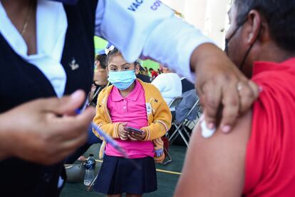Vacunación contra el coronavirus para menores de 5 a 11 años en México