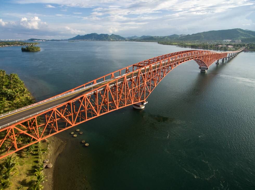 Puente de San Juanico. Filipinas prevé construir 10 estructuras más como esta.