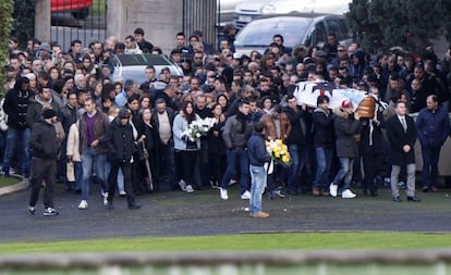 Entierro de Romero Taboada en Feans (A Coruña) el 2 de diciembre de 2014.