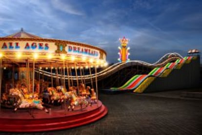 Tiovivo en el parque Dreamland, en Margate (Inglaterra).