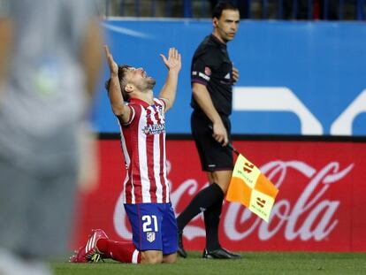 Diego celebra su gol contra la Real.