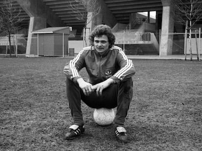 Lutz Eigendorf, en 1980 cuando jugaba con el FC Kaiserslautern. 