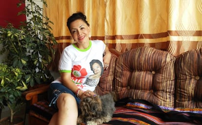 &Aacute;ngela Vill&oacute;n, candidata por el Frente Amplio, en su casa de Lima.