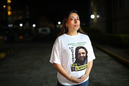 Diana Tique pudo confirmar el paradero de su hermano, Manuel, meses después de ser detenido.