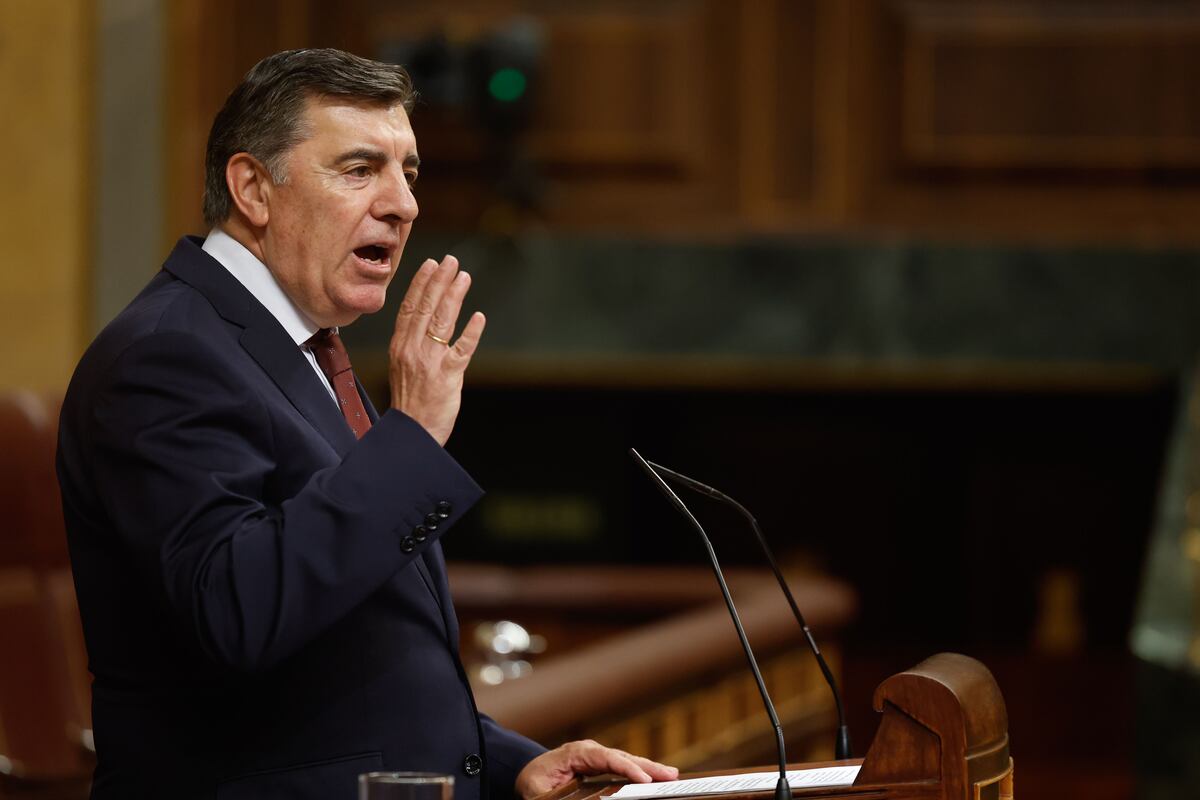 El PSOE acepta debatir una reforma del PP para controlar más al ...