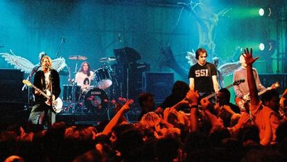 Nirvana, en un concierto organizado por MTV, en diciembre de 1993.