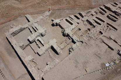 Vista aérea del cementerio de época visigoda de Granada.