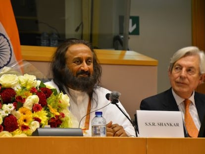 El l&iacute;der humanitario Sri Sri Ravi Shankar este martes 21 de abril en el Parlamento Europeo en Bruselas. 