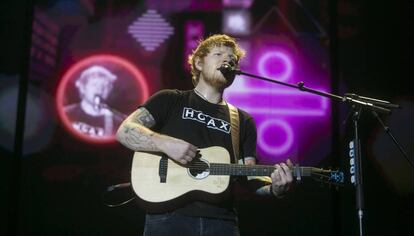 Ed Sheeran durante su concierto en Barcelona.