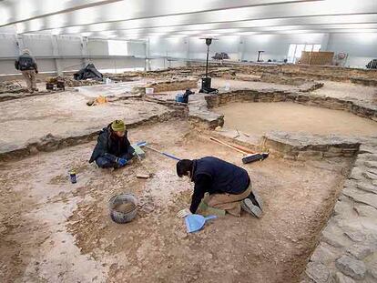 Excavaciones en el yacimiento romano de Arellano (Navarra), donde se han encontrado mosaicos del siglo IV.