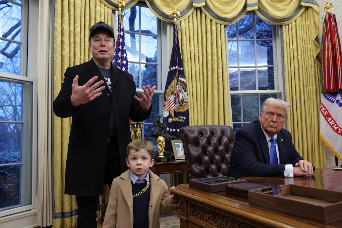 ELON MUSK raffles conflicts of interest while starting to benefit from Trump’s -driven cuts
