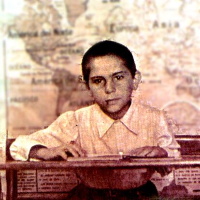 Agustín Gómez Arcos retratado de niño en una foto cedida por Cabaret Voltaire.